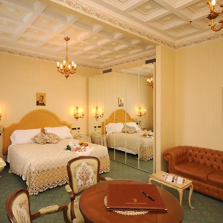 Grand Excelsior 4*