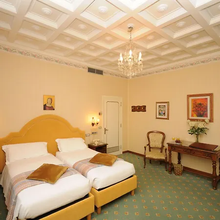 Grand Excelsior