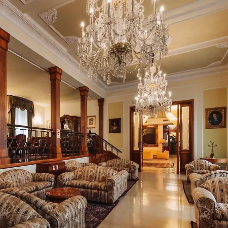 Szálloda Grand Excelsior